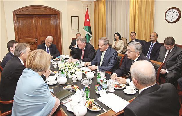 Israel-Palestine peace talks on verge of collapse