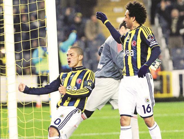 Fenerbahçe wins as it struggles off the pitch