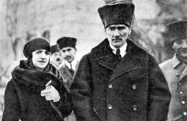 Book dramatizes Ataturk’s love life