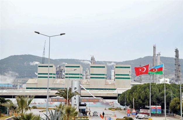 Azerbaijan’s oil corporation to bid for Petkim shares