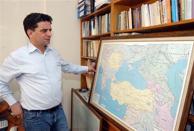 Controversial member of Atatürk Institute resigns