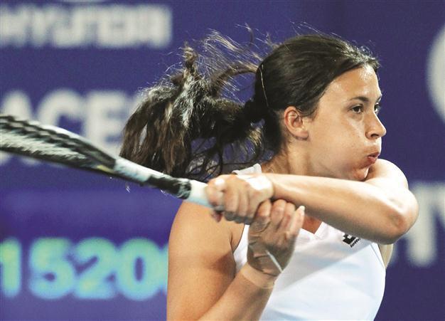 France advances to Hopman Cup finals