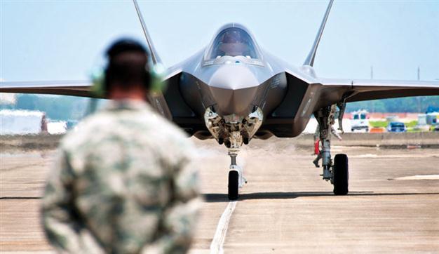 Turkey formally decides to buy US made F-35 fighter aircraft