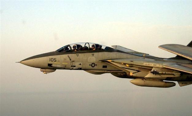 Iran warplane crash kills 2 pilots