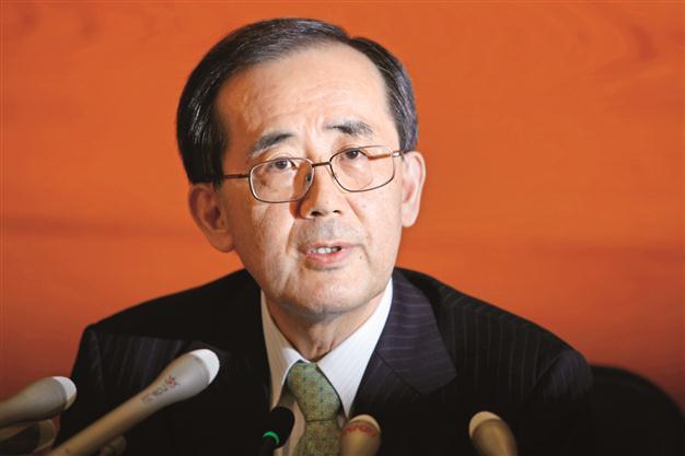 Bank of Japan to pump in more cash