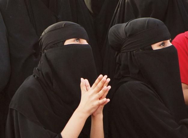 Saudi Arabia to allow women into stadiums