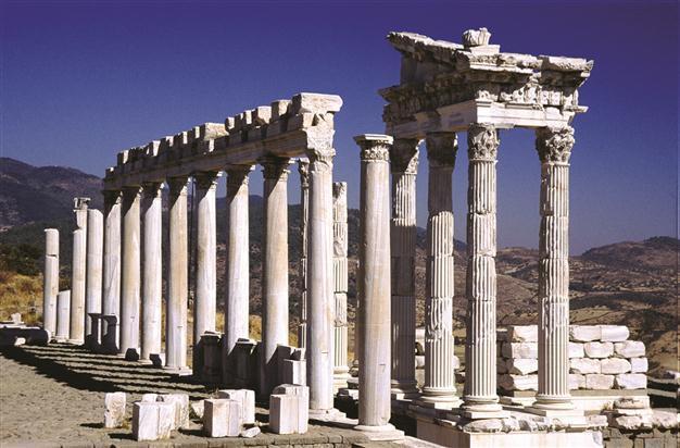 Tourists visit acropolis on a cable car
