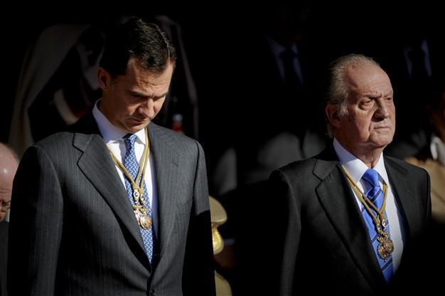 Spanish princesses stay away from parliament opening