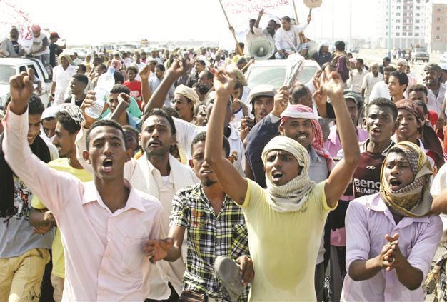 Al-Qaeda seizes town near Yemen’s capital