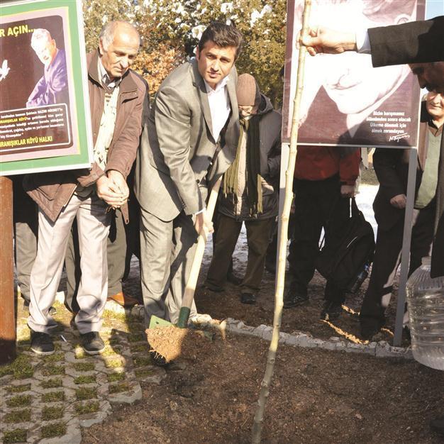 Campaign launched to bring poet’s grave