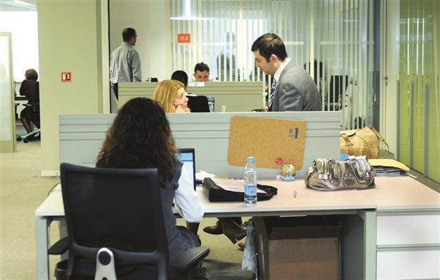 Turkish firms not keen on hiring expats