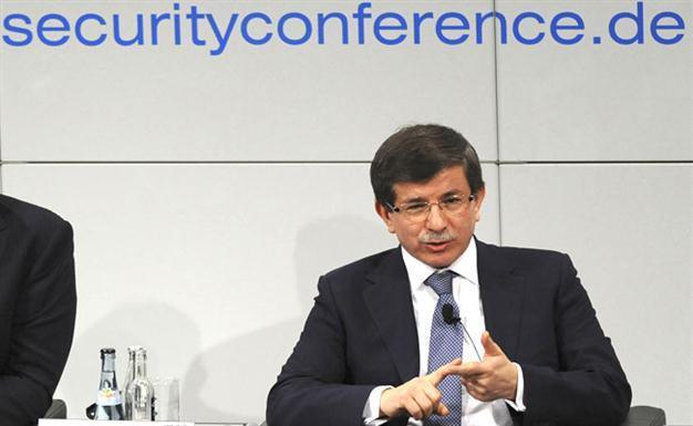 Russia, China veto not based on realities, Davutoğlu says