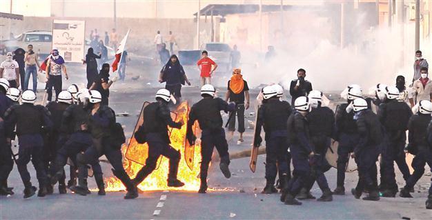 Clashes stir tension in Bahrain’s capital