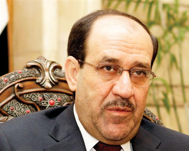 Turkey refrains from bipolar mideast: Davutoğlu