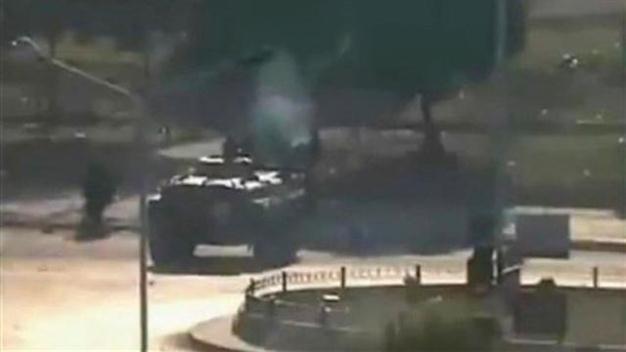 Blast kills 11 on bus in Syria, clashes elsewhere
