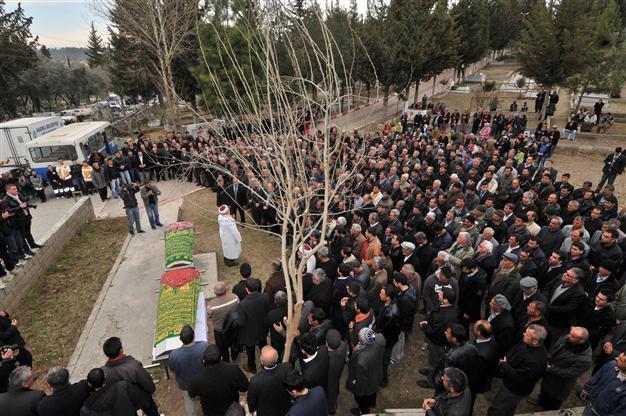 Funeral reveals shooting victim had twin sister
