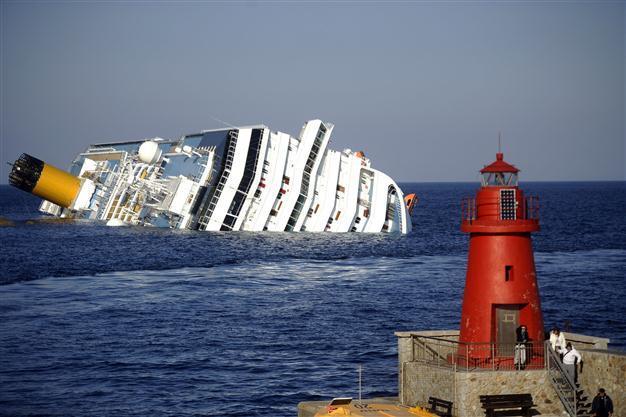 17 still missing in Italian cruise ship disaster: official