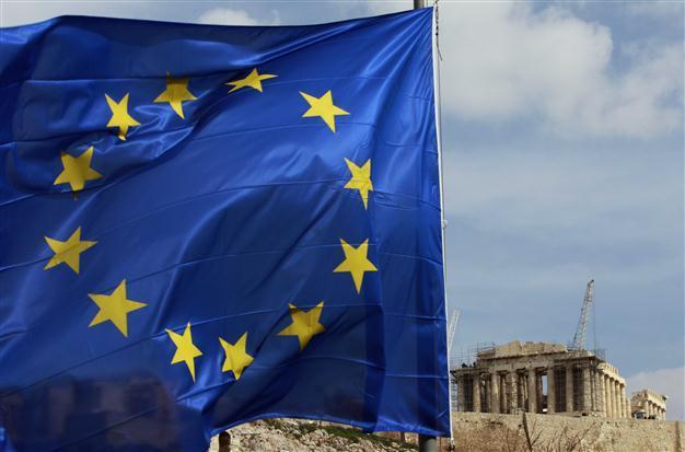 Greek debt deal draws mixed welcome across Europe