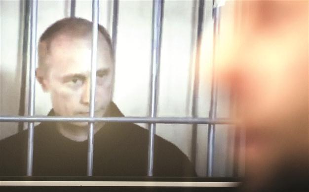 Putin video becomes hit