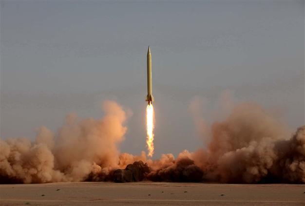 Wary of jitters, Israel announces missile test