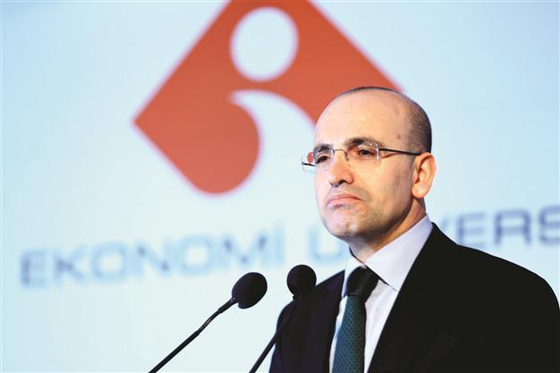 Finance Minister disagrees with Standard & Poor’s