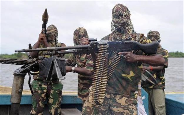 Lawyer: Suspect in Nigeria bombing dies in prison