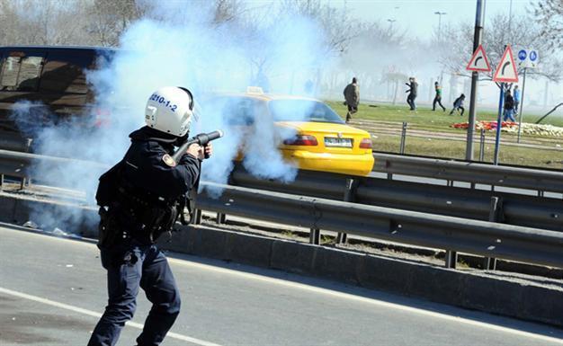 Police, groups clash at Nevruz celebrations