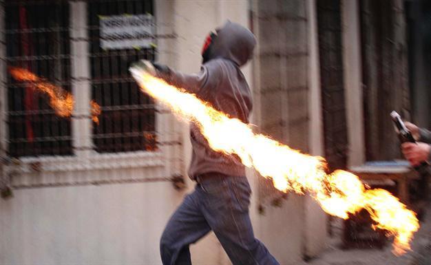 Alevi community house hit by petrol bombs in Melbourne