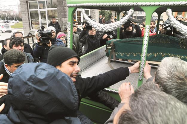 Bodies of workers killed in fire given to families