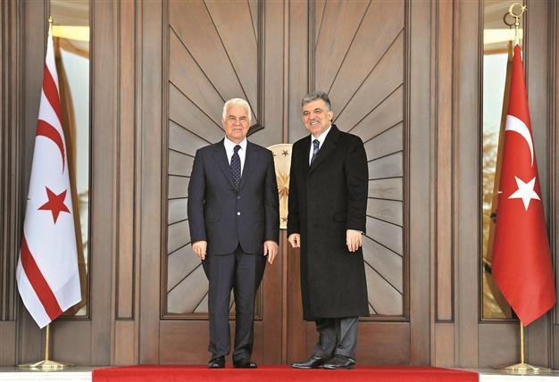 Gül discusses Cyprus road map with Eroğlu