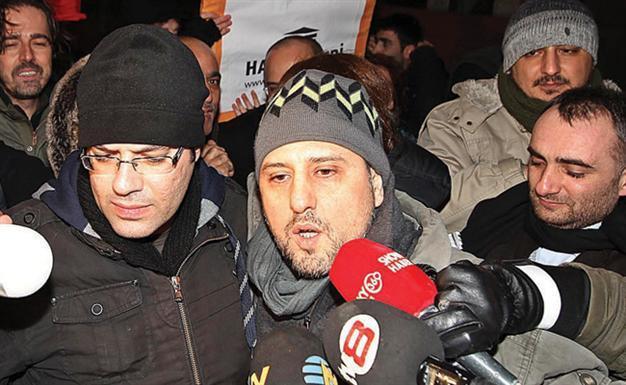 Scribes freed 2 days before court deadline
