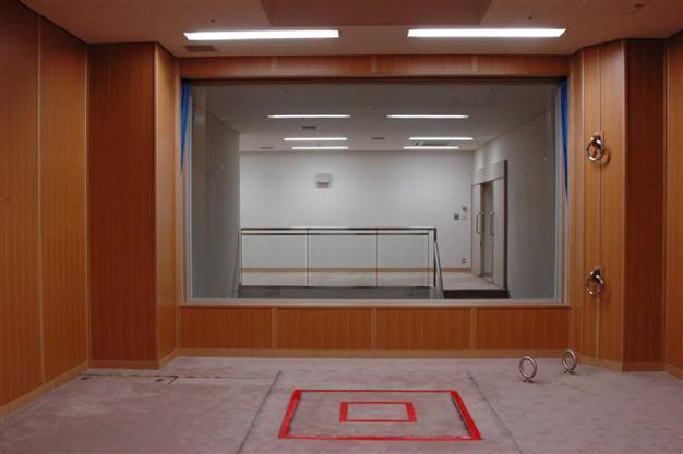 Japan hangs 3 in 1st executions since 2010