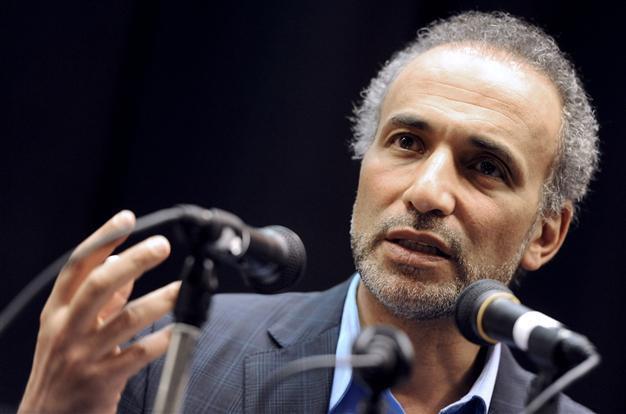 Four Muslim preachers banned from entering France: ministers