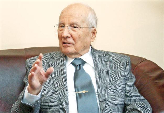 Coup leaders banned from traveling abroad