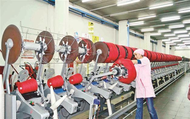Bright performance in exports closes trade gap