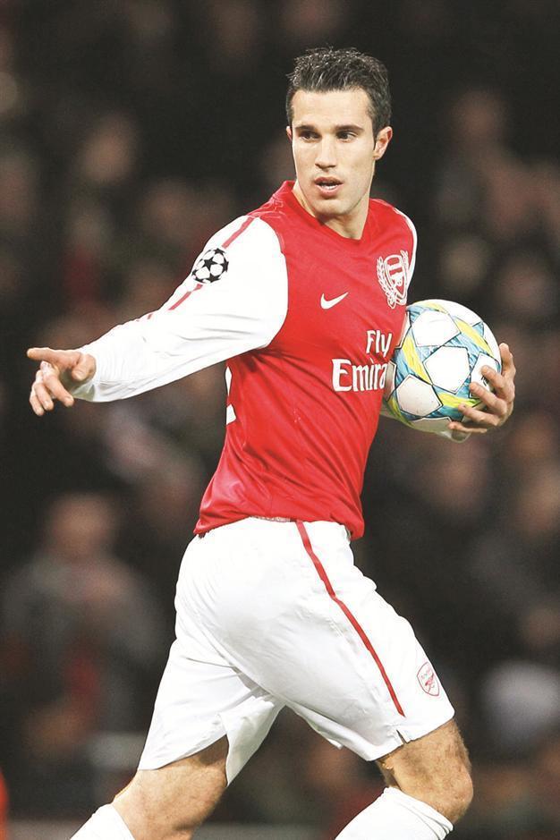 Wenger keen to avoid repeat of Fabregas saga