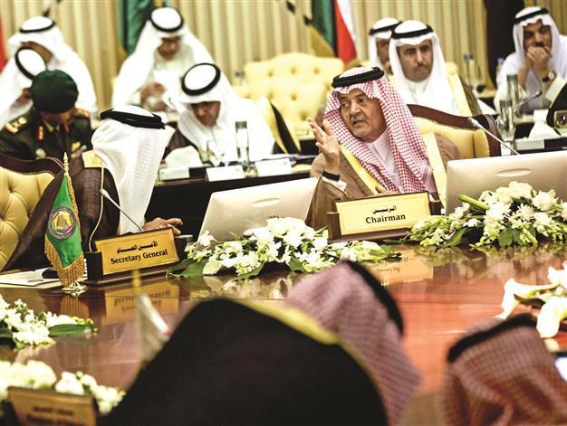 Gulf states to pay rebel salaries