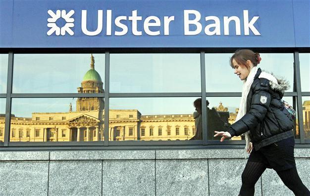 EU banks struggle with big losses in Greek crisis