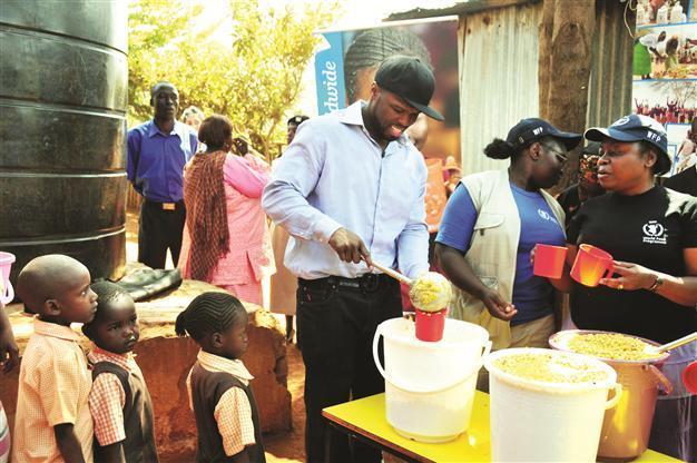 World food prices climb in February