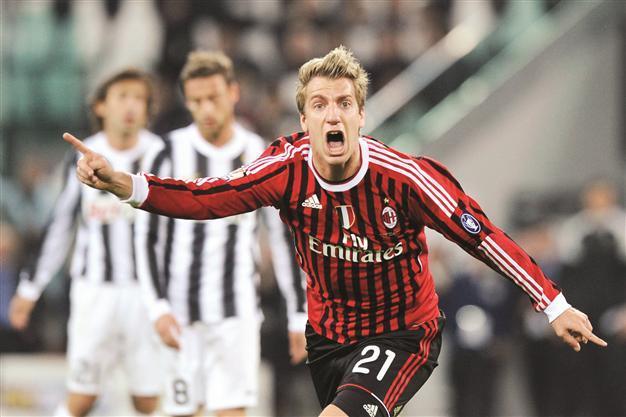 AC Milan facing striker crisis