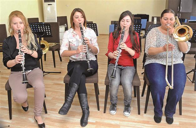 Women musicians give band fresh start