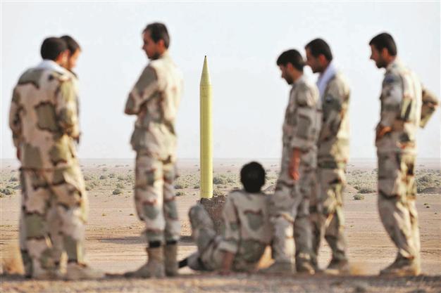 Iran holds biggest exercise