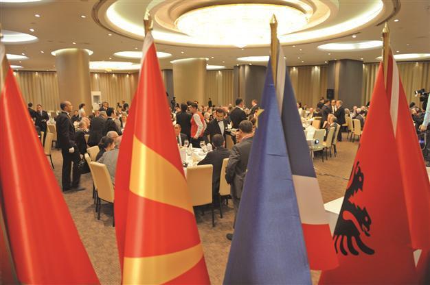 Bosnian minister seeks help for highway project