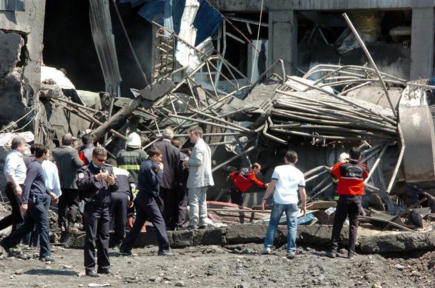 Blast in factory kills four workers in southern Turkey