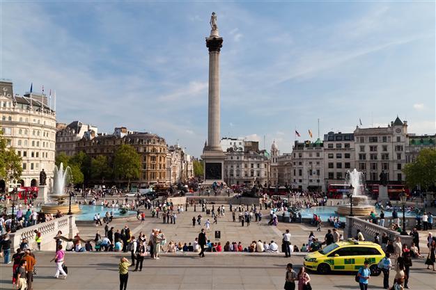 UK restricts settlement visas for foreign workers