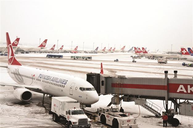 Restrictions extended for liquids in flights