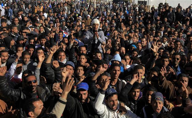 Algerian football league banned during elections