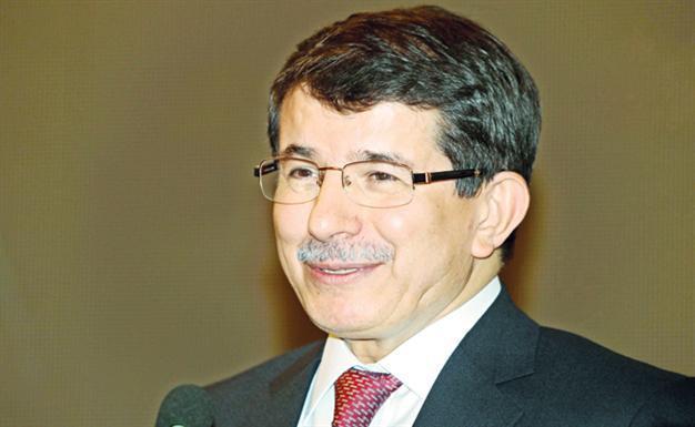 Adopt a united position against Damascus: Davutoğlu