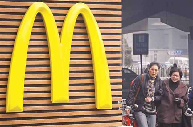 Chinese state TV targets McDonald’s, Carrefour