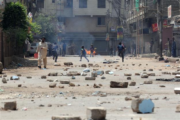 300 killed in Karachi in three months: rights body